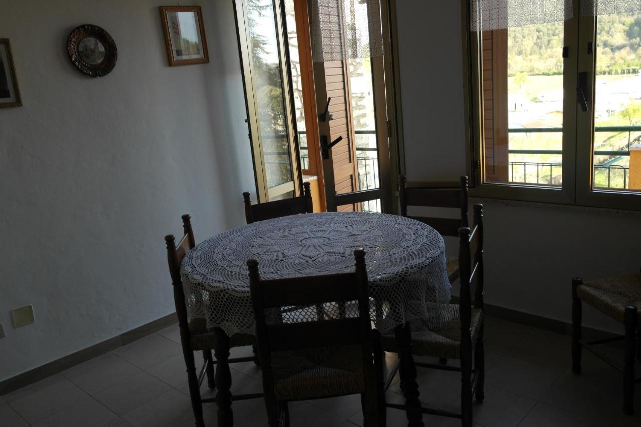 Casetta Delle Terme ราโปลาโนแตร์เม ภายนอก รูปภาพ